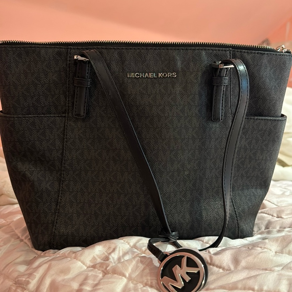 Estoy vendiendo esta bolsa en buenas condiciones